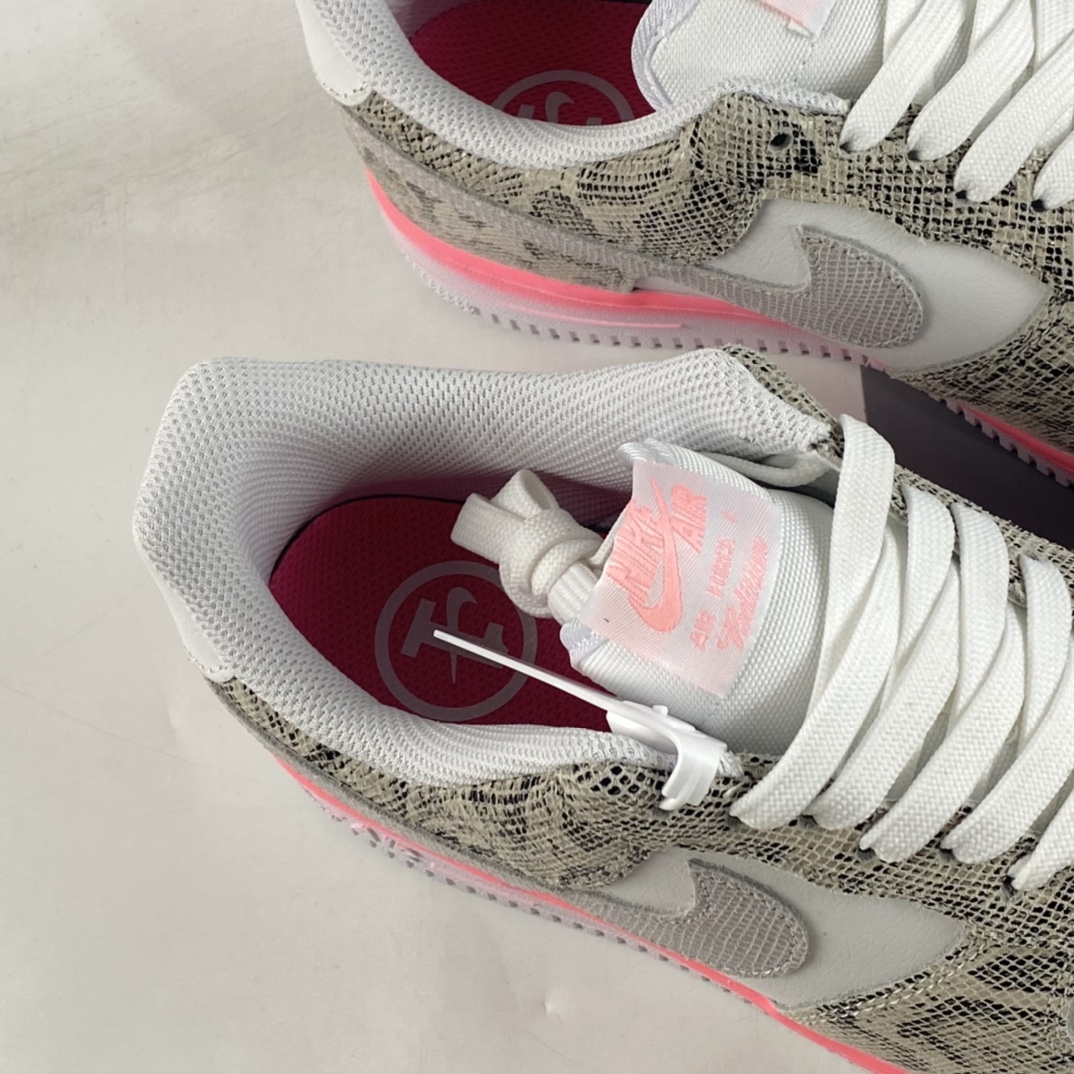 P180  Nike Air Force 1’07 Low 白粉蛇纹 空军一号低帮休闲板鞋 DV1031-030