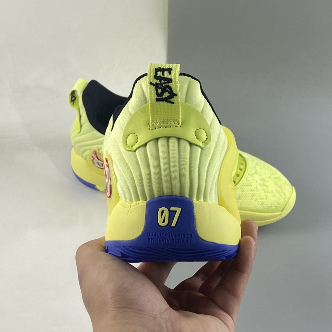 P240  Nike Zoom KD15 EP ”White/Grey” 凯文·杜兰特 15代签名休闲篮球鞋 DM1054-700