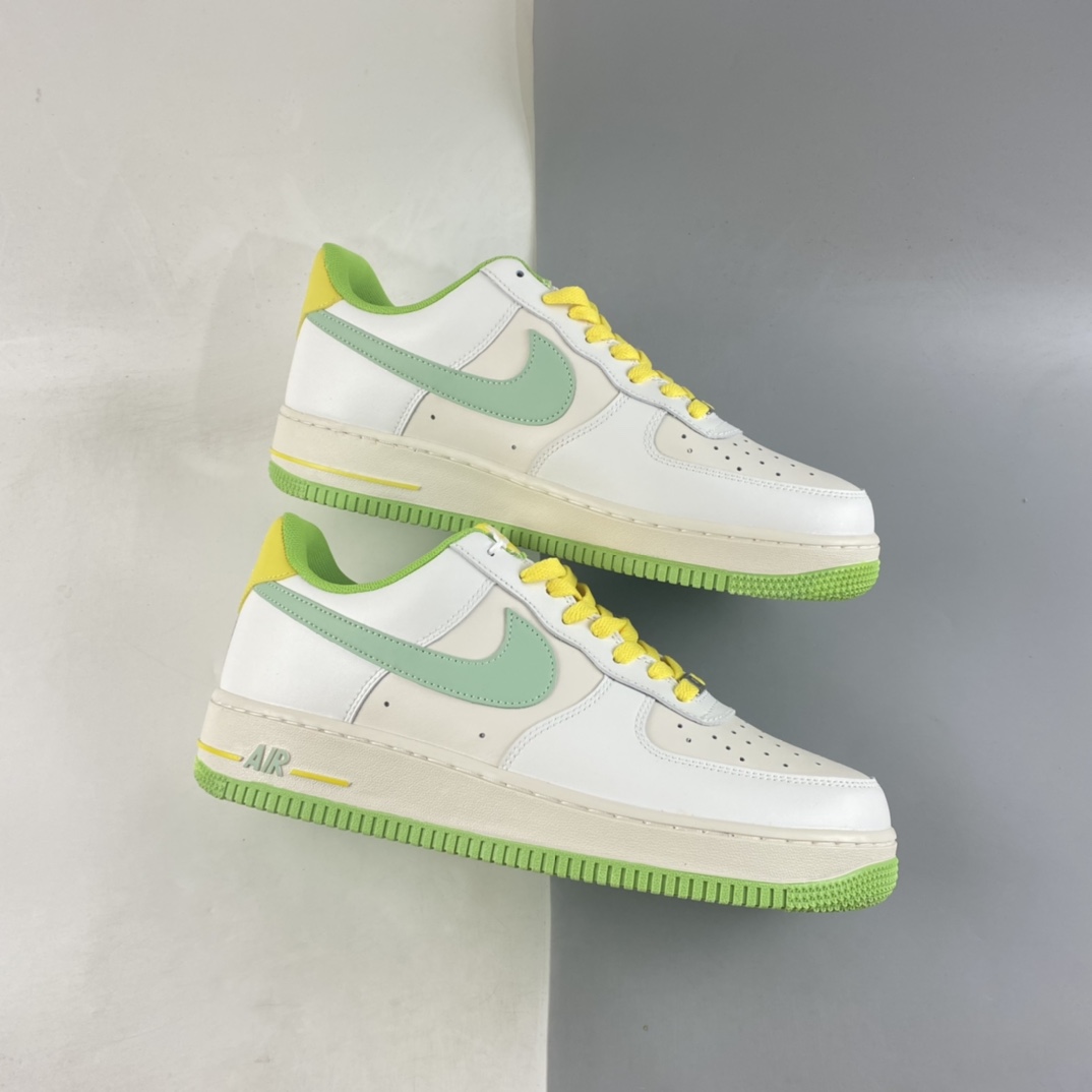 P220  Nike Air Force 1’07 Low  空军一号低帮休闲板鞋 CW3388-201