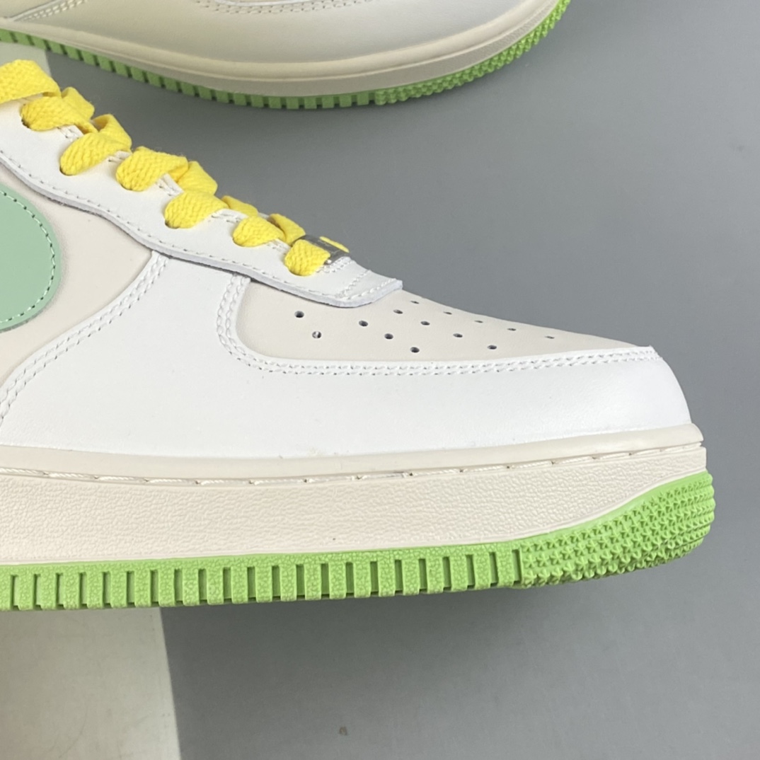 P220  Nike Air Force 1’07 Low  空军一号低帮休闲板鞋 CW3388-201