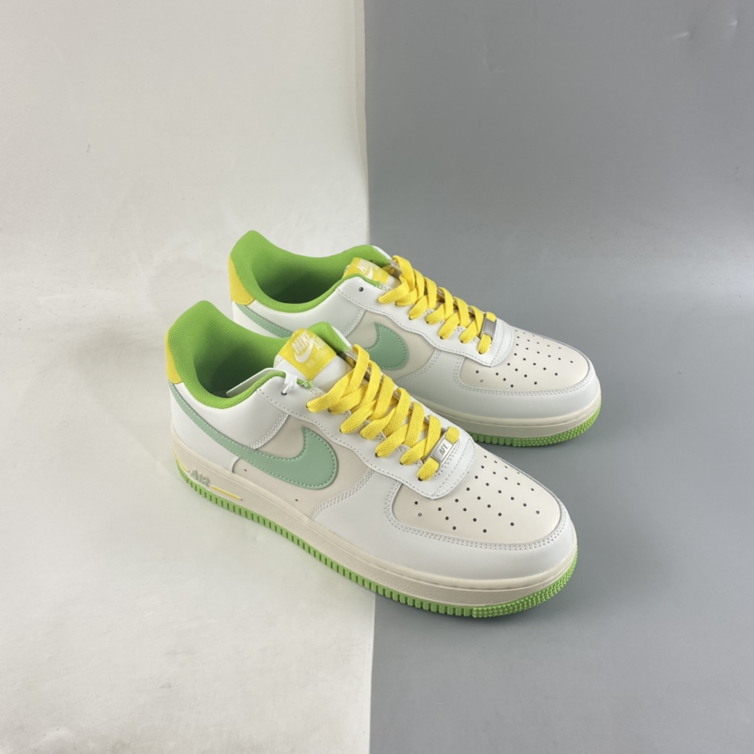 P220  Nike Air Force 1’07 Low  空军一号低帮休闲板鞋 CW3388-201