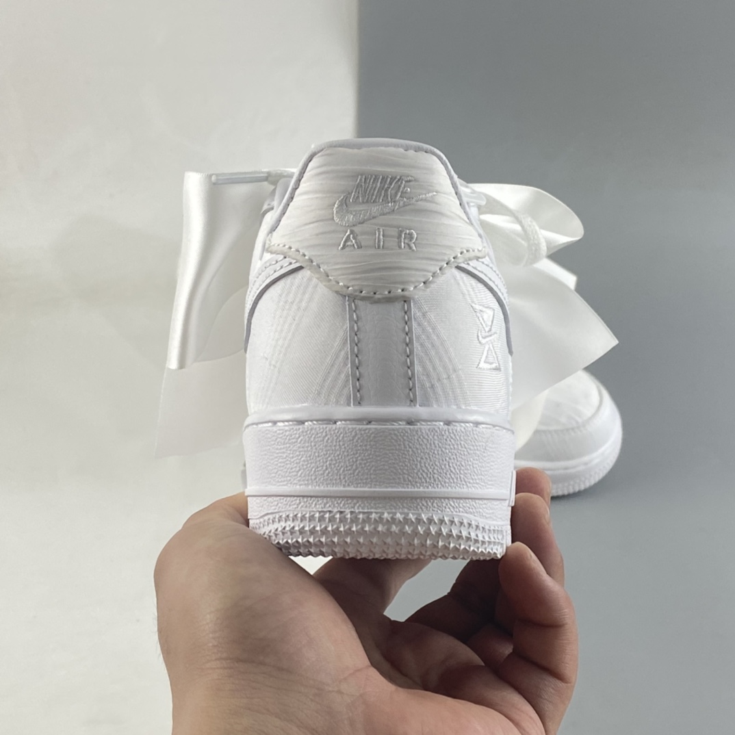 P220  Nike Air Force 1 Low ”Bow” 白蝴蝶结 空军一号低帮休闲板鞋 DV4244-111