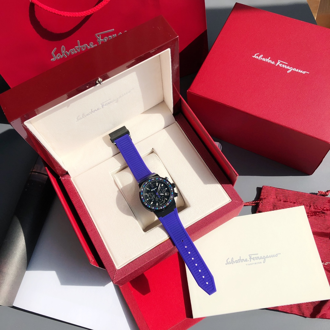 Часы Ferragamo