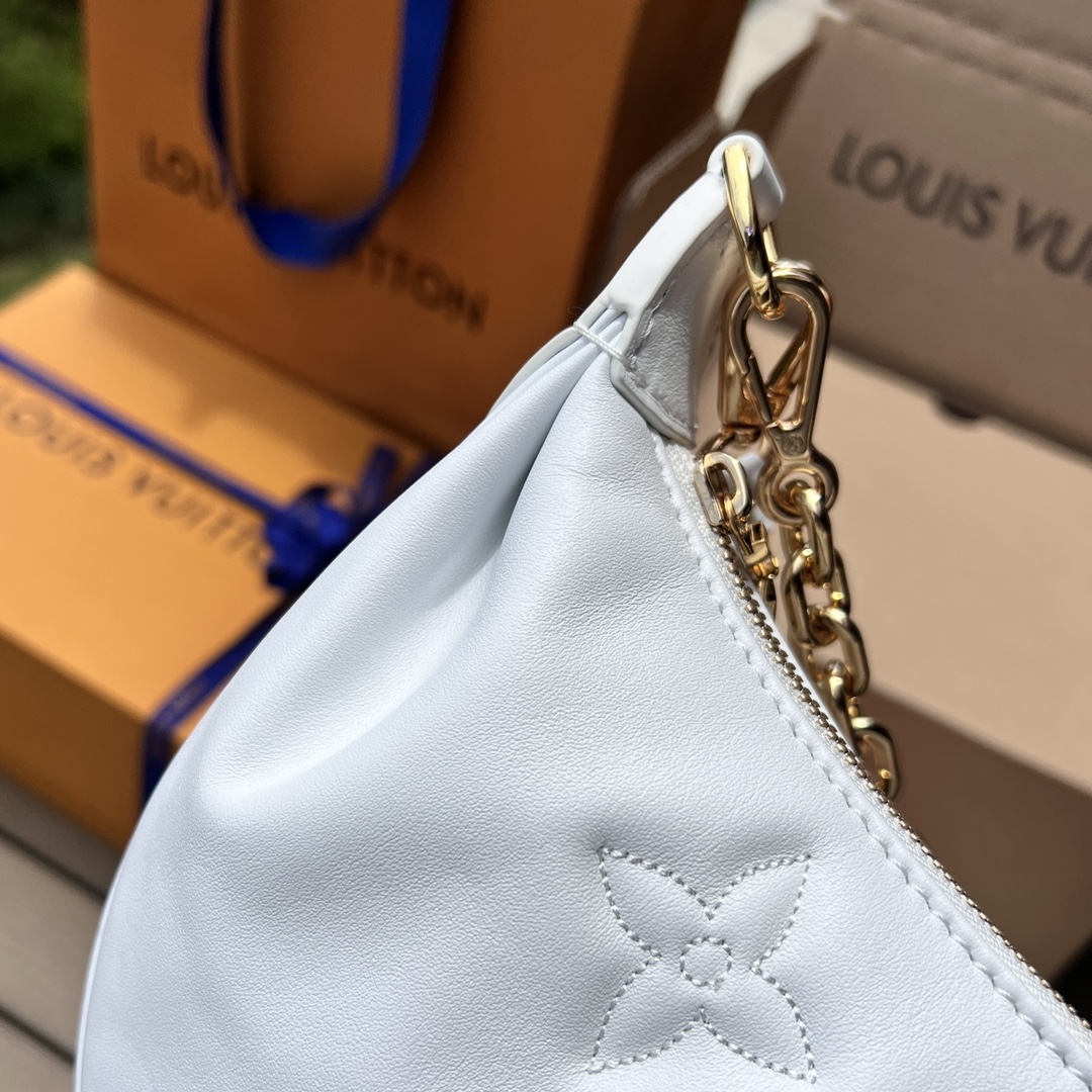 🌼m59959尺寸:27.5×16×7cm LV海外渠道资源特供新款月亮包❗️本款Over The mo