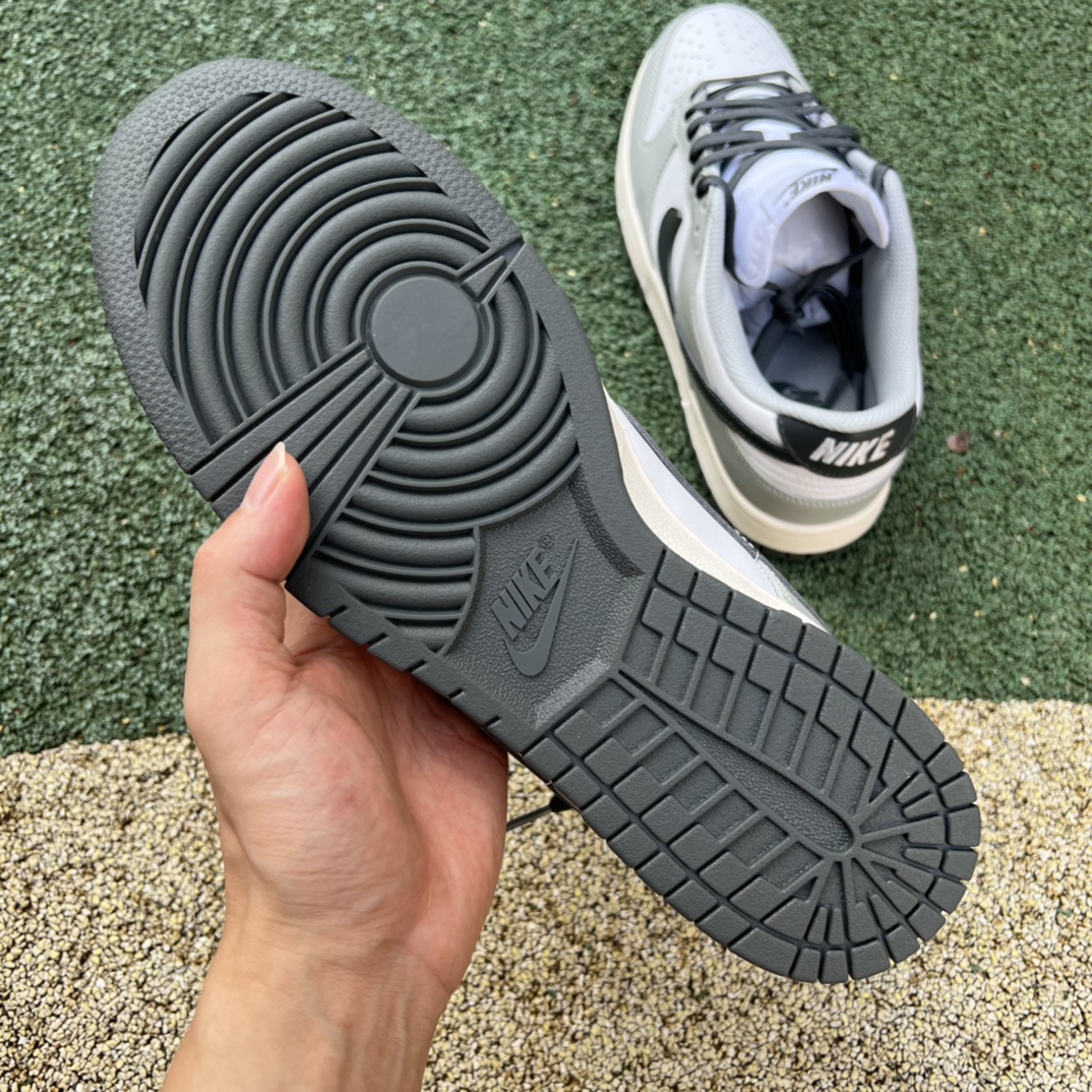 Dunk烟灰Nike WMNS Dunk Low Smoke Grey 烟灰 黑灰白 DD1503-117