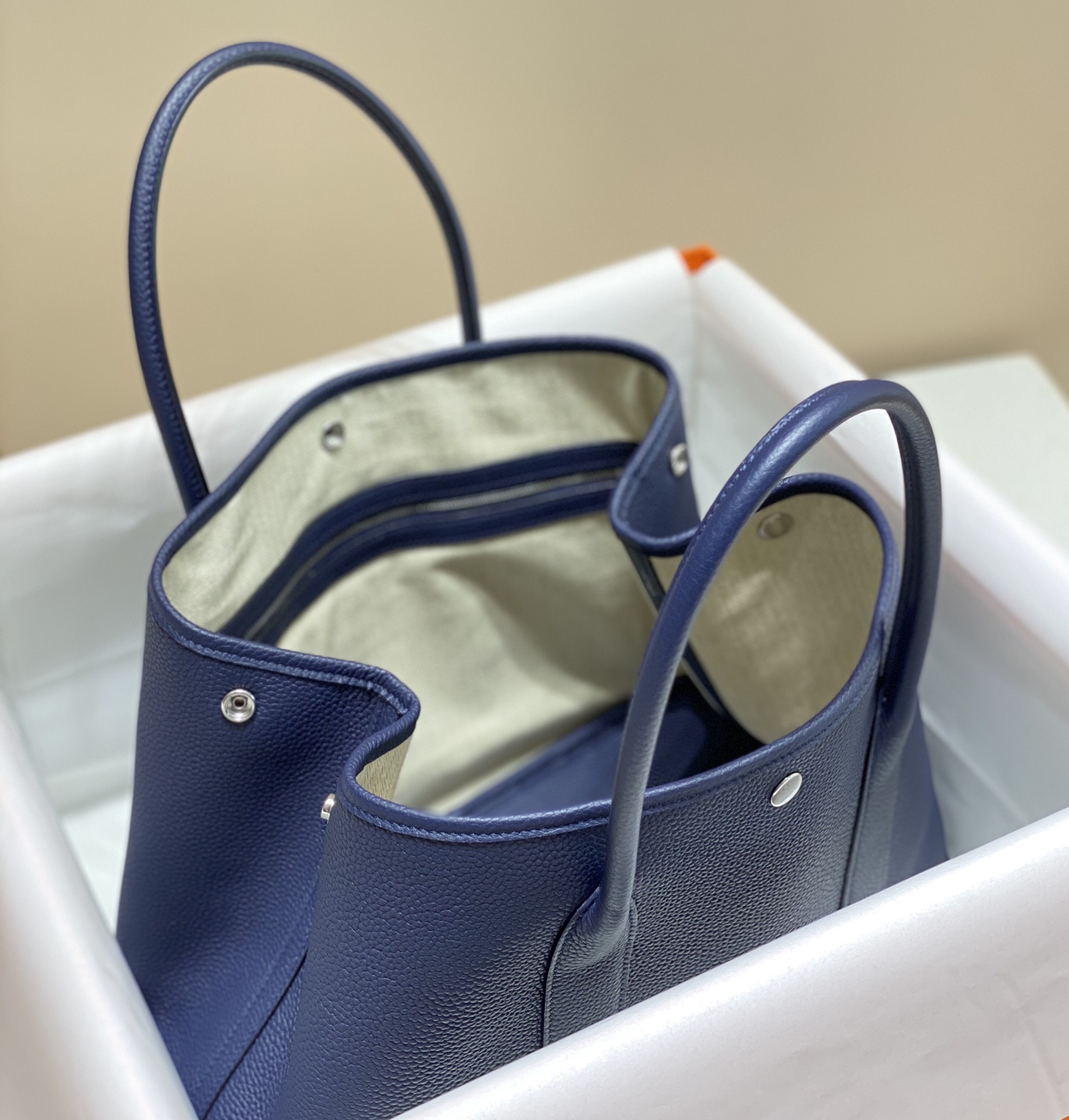 Hermès Garden Party 36 Blue Leather Tote Bag, Everyday Luxury 9 i1656411390 5349 8