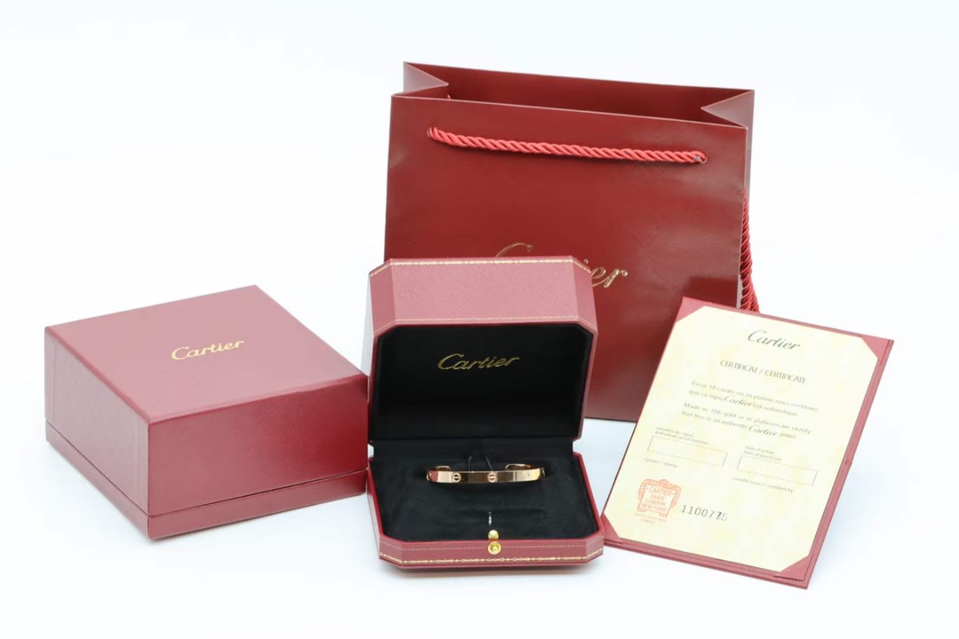 Cartier 卡地亚/Cartier Love无开钻口手镯