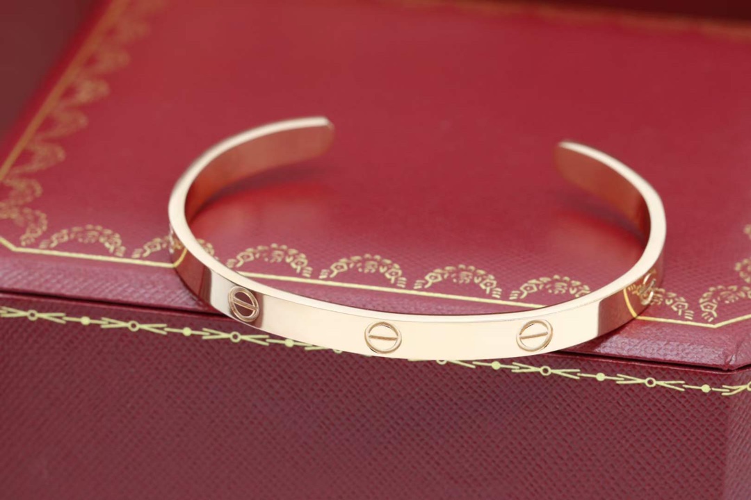 Cartier 卡地亚/Cartier Love无开钻口手镯