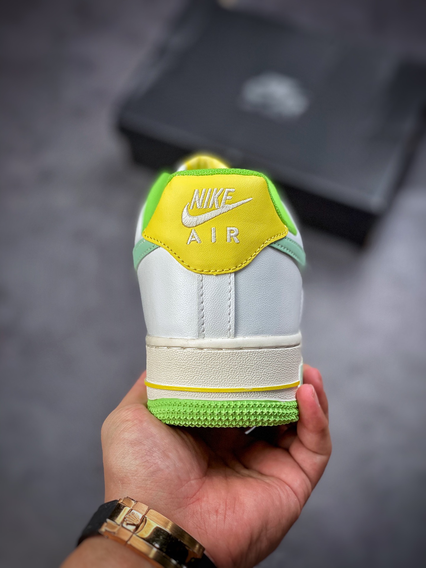 220 Nike Air Force 1 Low 07 柠檬黄绿 CW3388-201