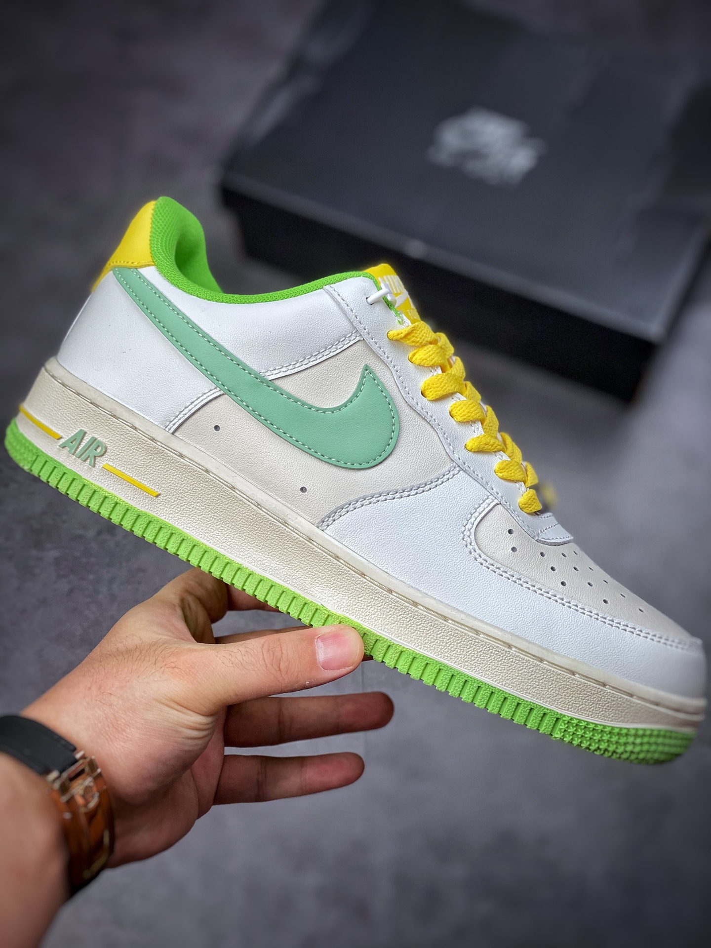 220 Nike Air Force 1 Low 07 柠檬黄绿 CW3388-201