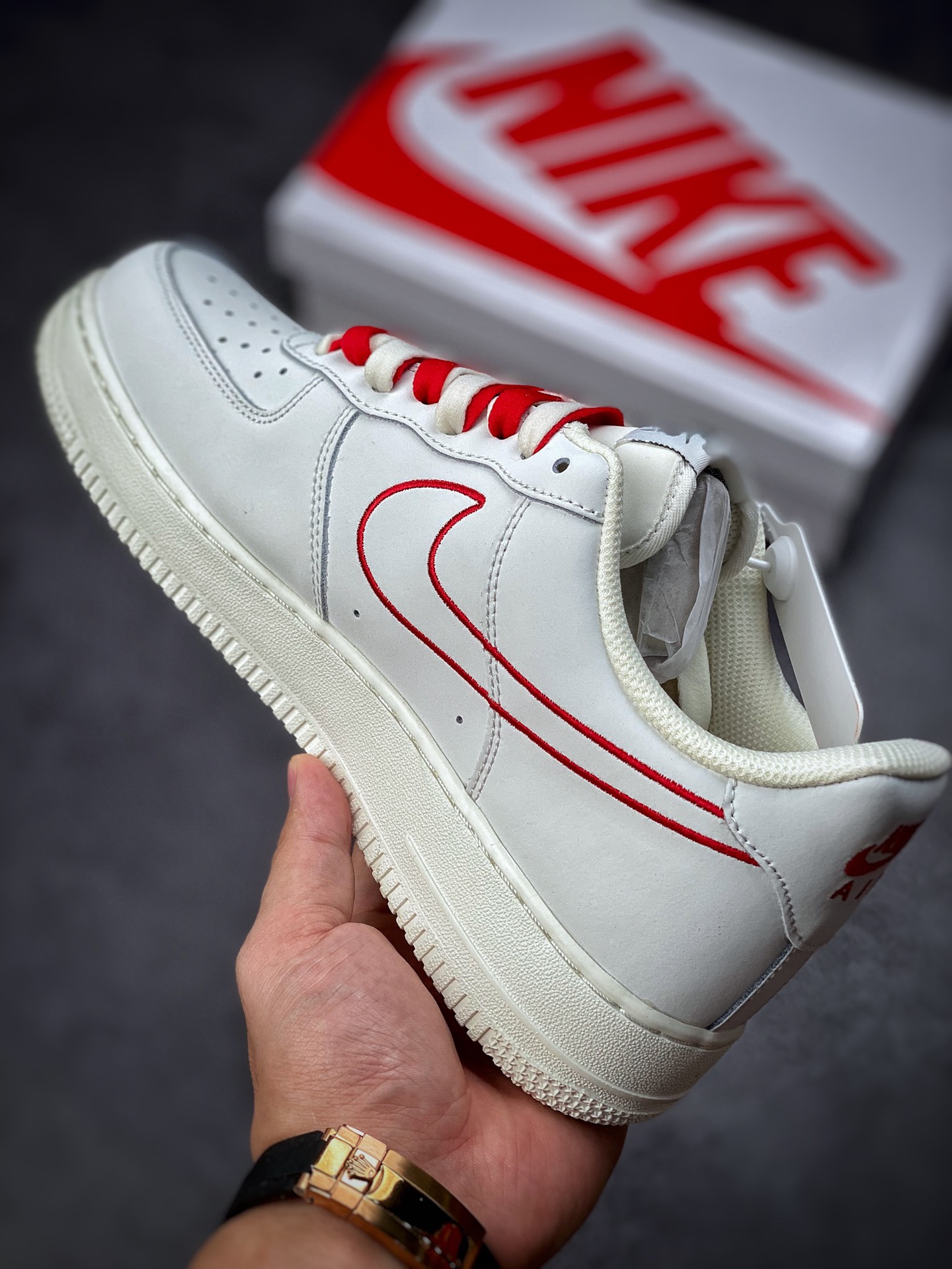 220 Nike Air Force 1 Low 07  米白红电秀勾 CL6326-108