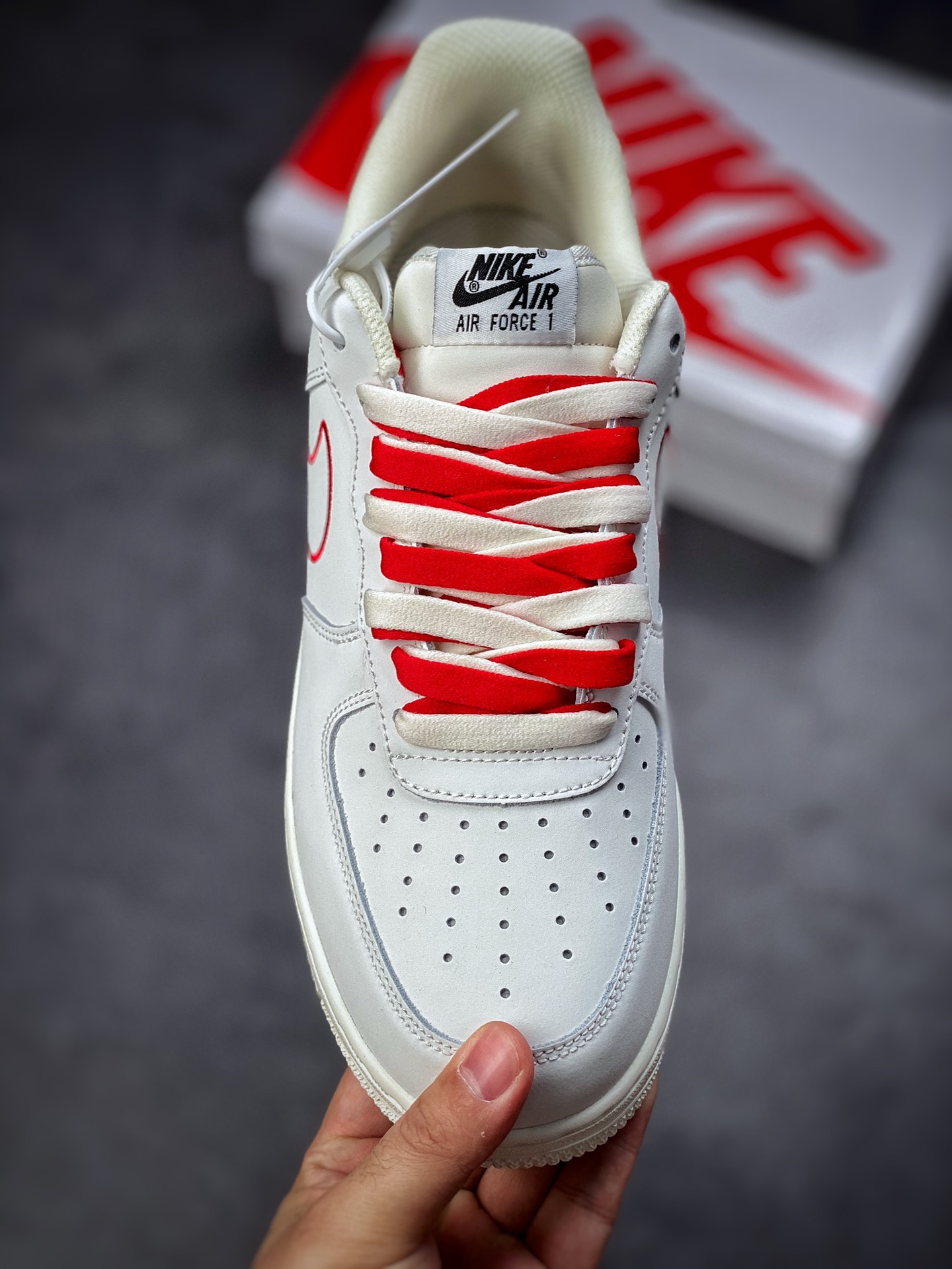 220 Nike Air Force 1 Low 07  米白红电秀勾 CL6326-108