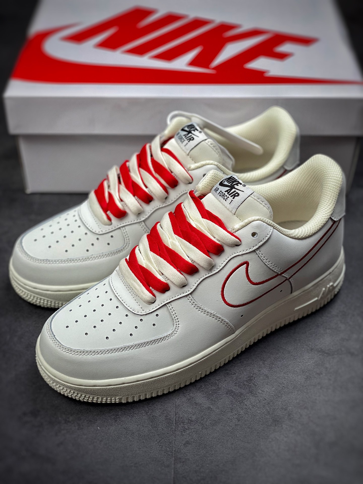 220 Nike Air Force 1 Low 07  米白红电秀勾 CL6326-108