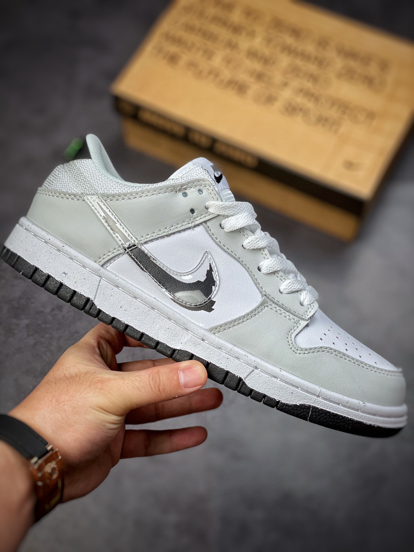 200 Nike SB Dunk Low 灰白 性价比天花板 DV3033-001