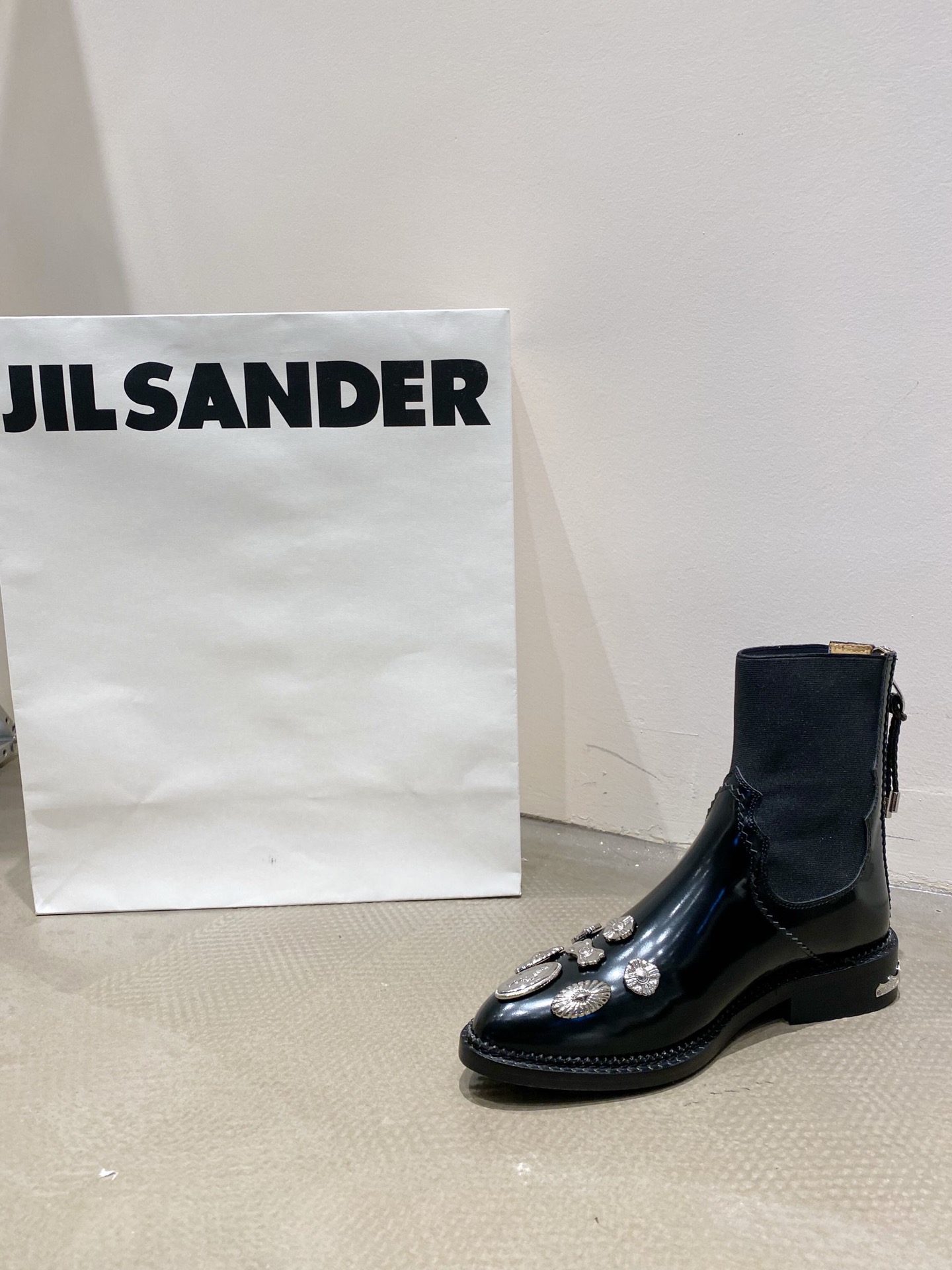 2022/fw Toga Pulla Metal Sculpting Fairy Chelsea Boots with Retro-Metal Hardware - 图片 5
