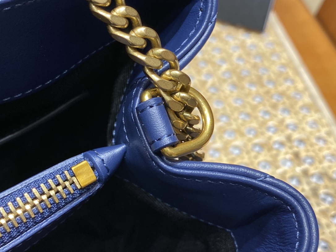 Saint laurent Ysl LOULOU系列Y型绗缝链条包 494699蓝色