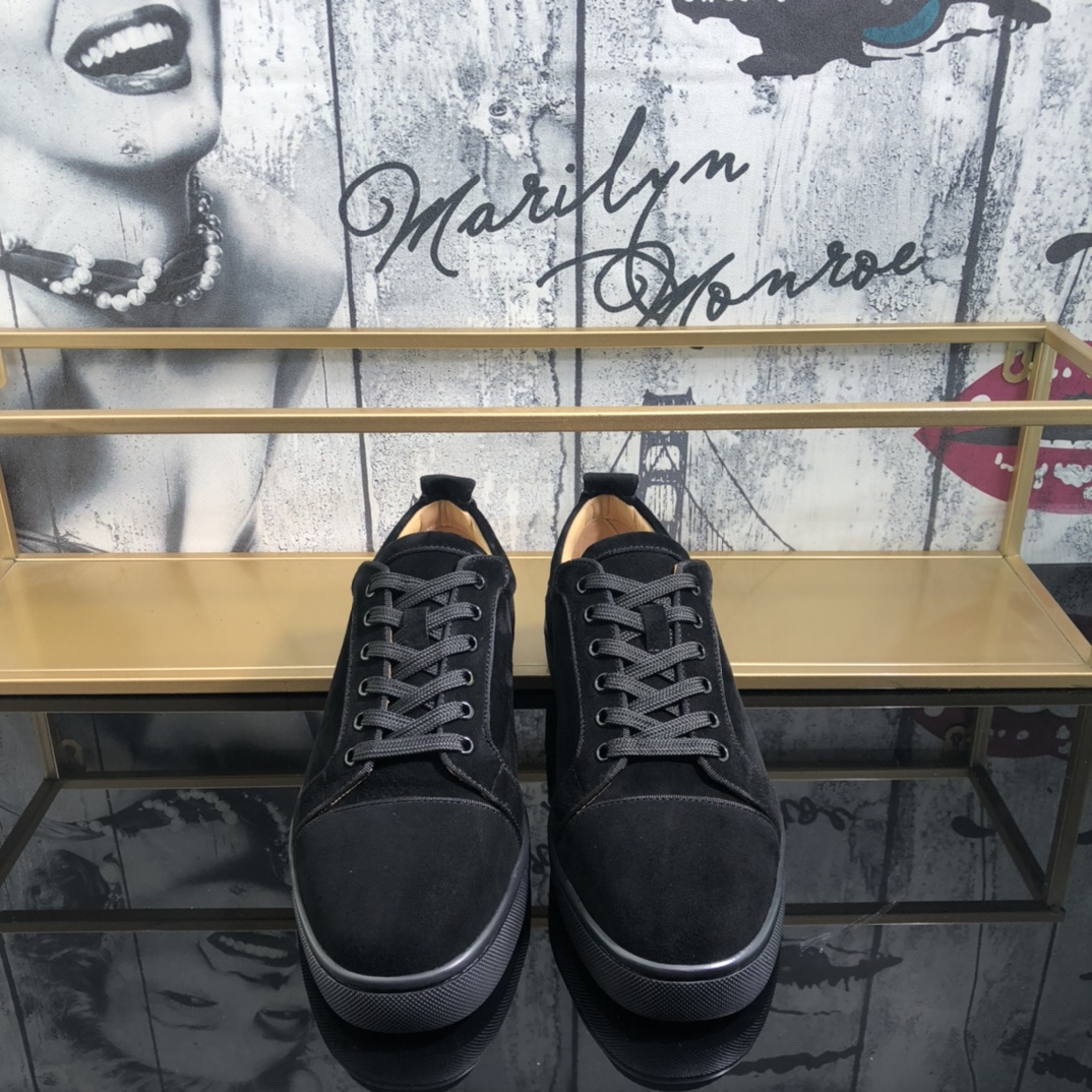240christian louboutin（CL） Estilo completo , zapatos de tabla casual Modelos calientes exclusivos li