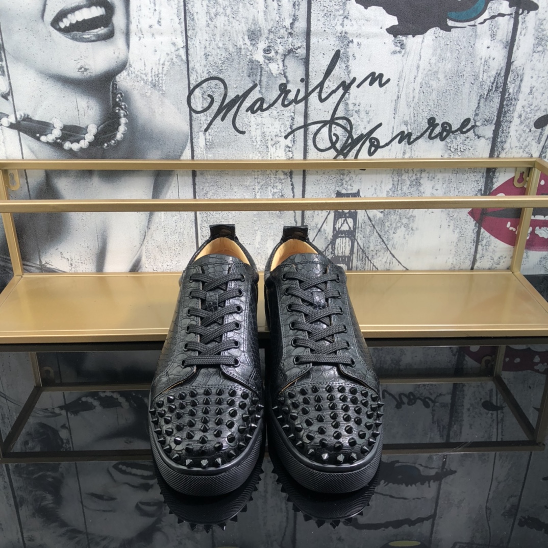 250christian louboutin(CL) Estilo completo , zapatos de tabla casuales Modelos calientes exclusivos 