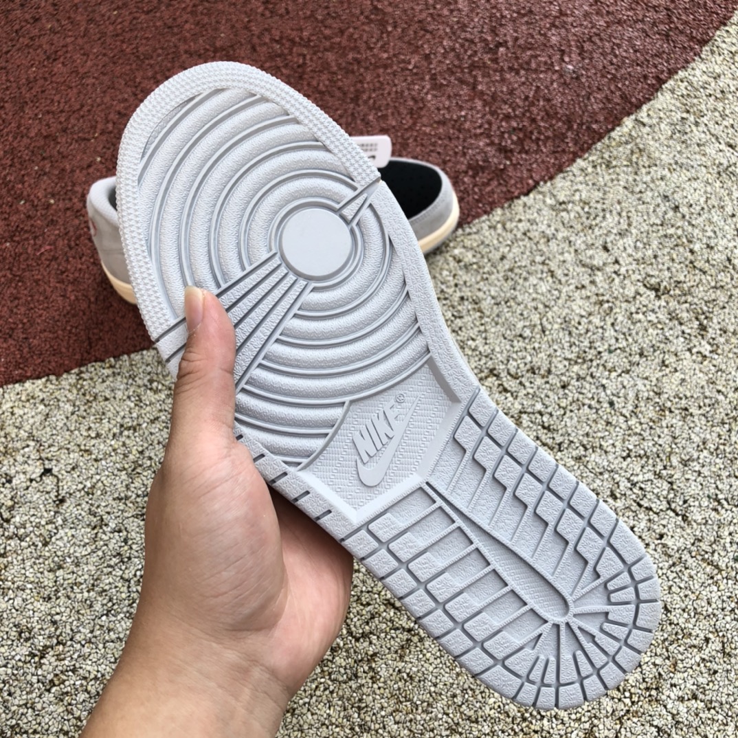 Travis Scott x Nike Air Jordan 1 Low AJ1 联名 低帮板鞋TS 联名倒钩 DM7866-010