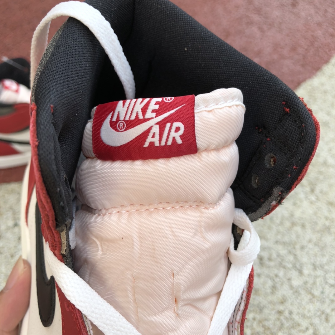 Air Jordan 1 AJ1 Retro High 白红高帮做旧 FD1437 -612