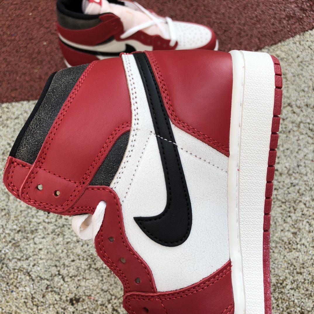Air Jordan 1 AJ1 Retro High 白红高帮做旧 FD1437 -612