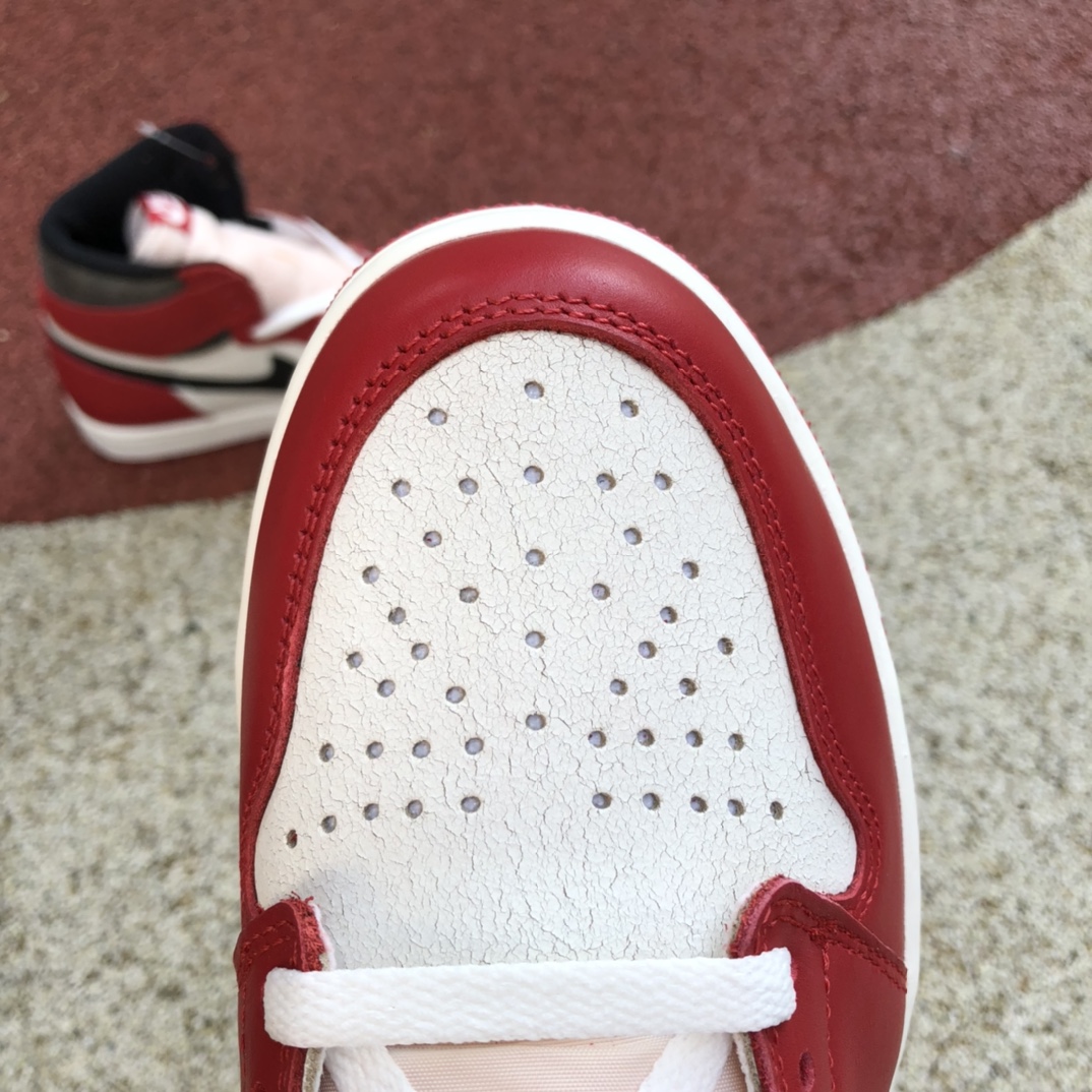 Air Jordan 1 AJ1 Retro High 白红高帮做旧 FD1437 -612