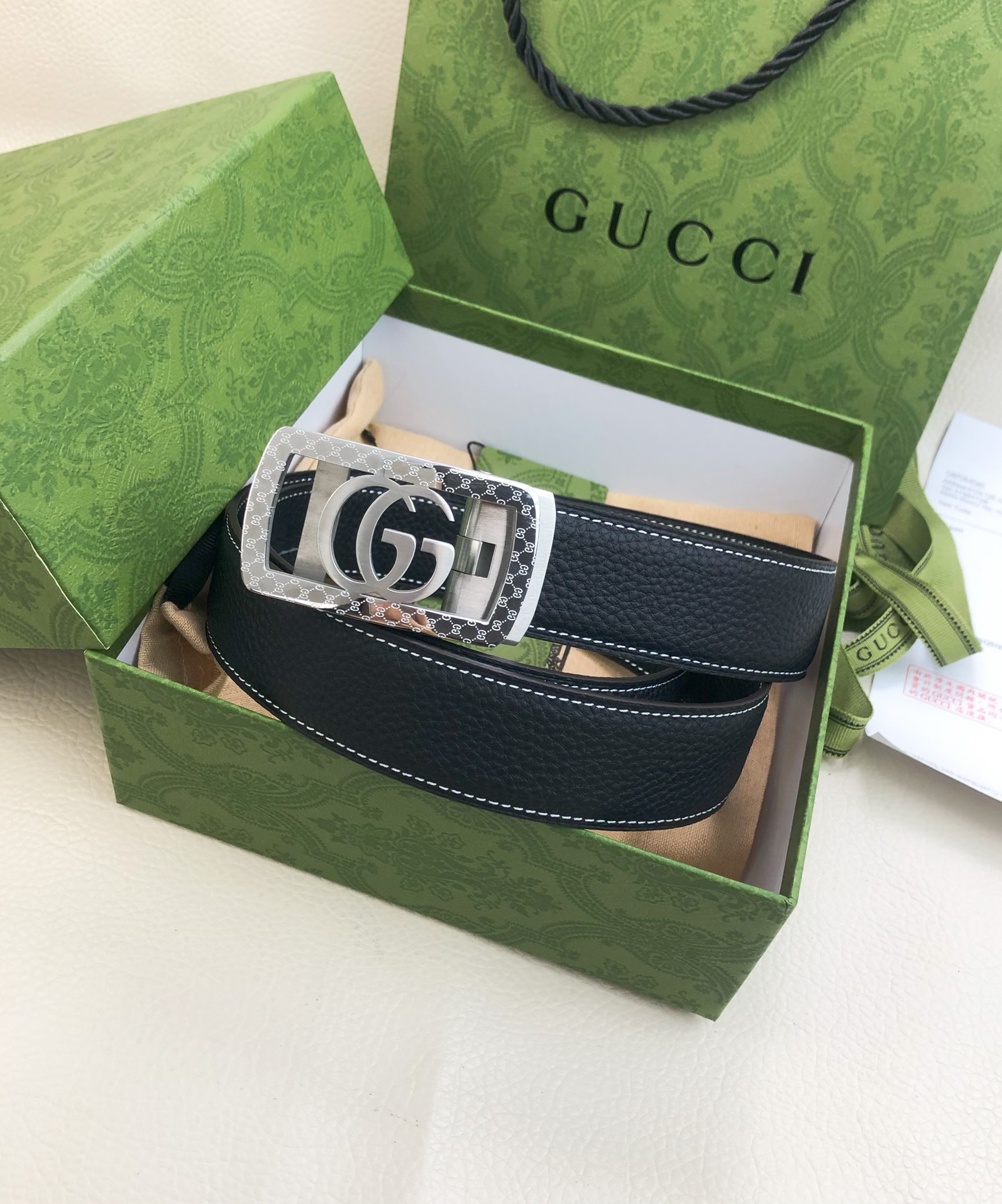 ️️️全自动钢扣火爆上巿品牌Gucc