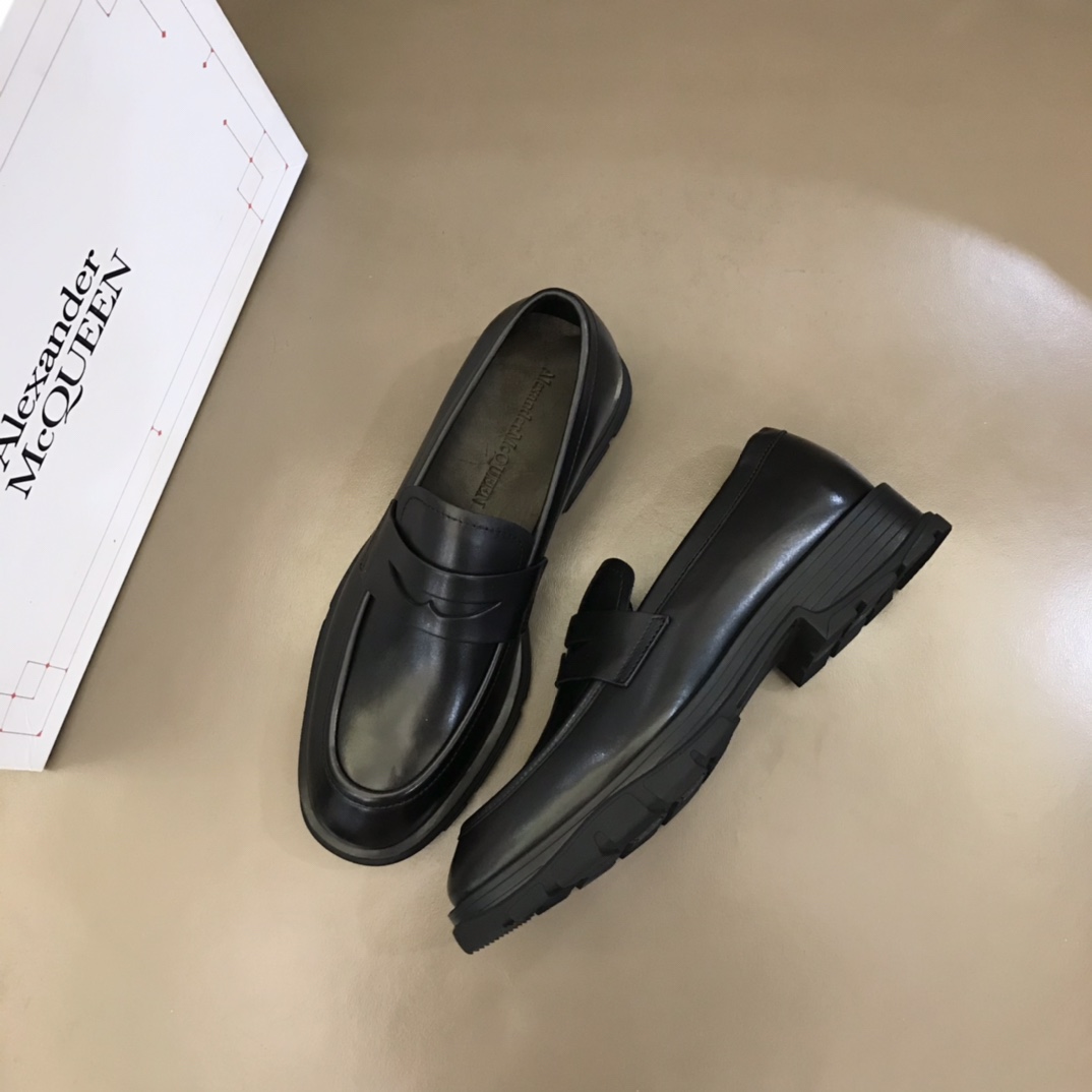 Alexander McQueen 亚历山大·麦昆  进口头层牛皮厚底松糕男士皮鞋