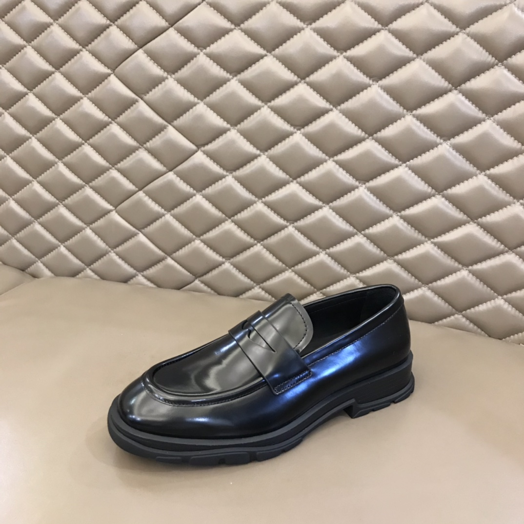 Alexander McQueen 亚历山大·麦昆  进口头层牛皮厚底松糕男士皮鞋