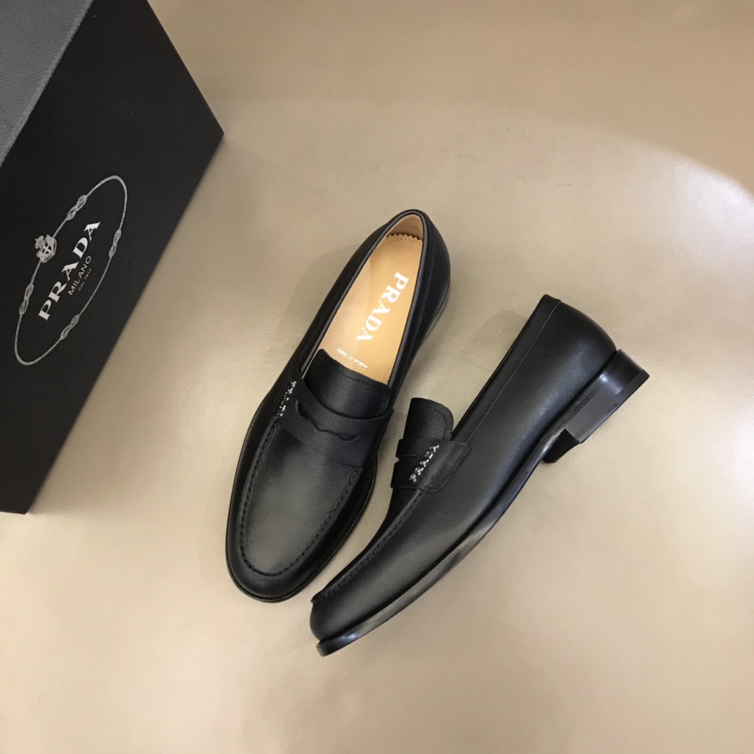 PRADA/普拉达   进口头层牛皮P家原单男士正装商务皮鞋