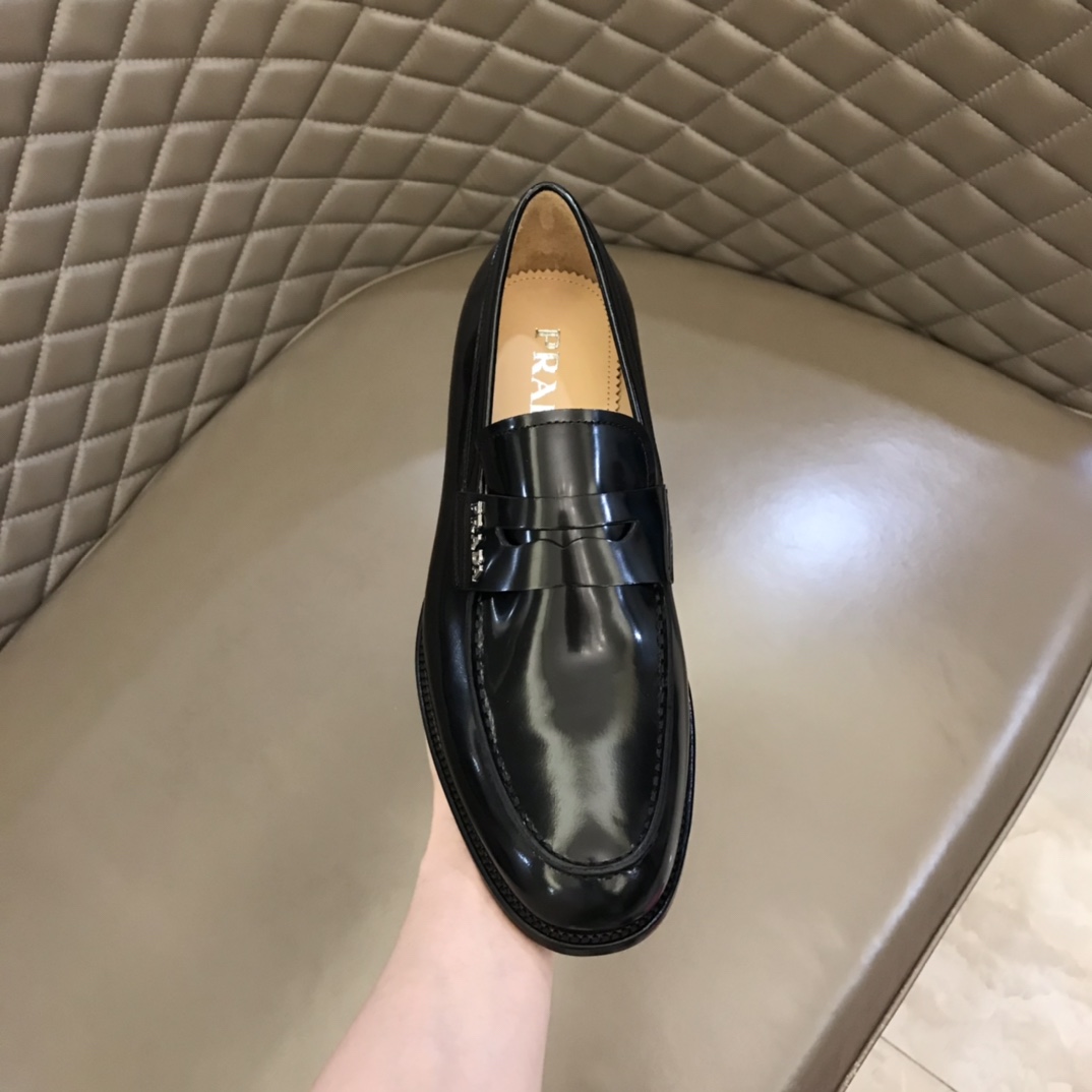 PRADA/普拉达   进口头层牛皮P家原单男士正装商务皮鞋