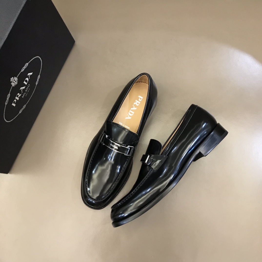 PRADA/普拉达   进口头层牛皮P家原单男士正装商务皮鞋