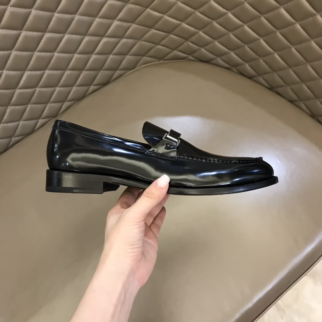 PRADA/普拉达   进口头层牛皮P家原单男士正装商务皮鞋