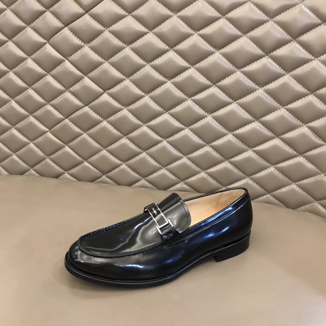 PRADA/普拉达   进口头层牛皮P家原单男士正装商务皮鞋