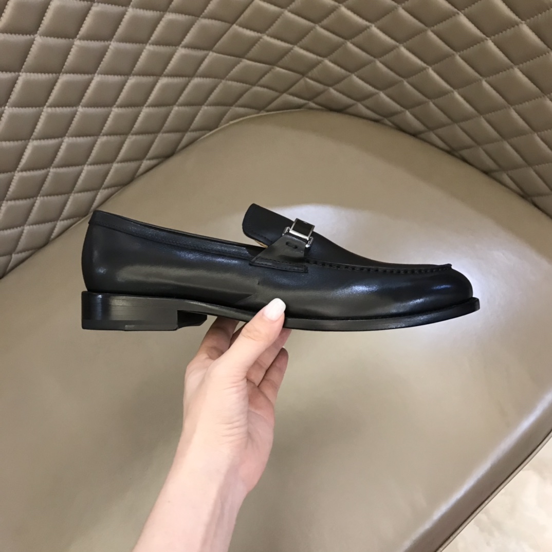 PRADA/普拉达   进口头层牛皮P家原单男士正装商务皮鞋