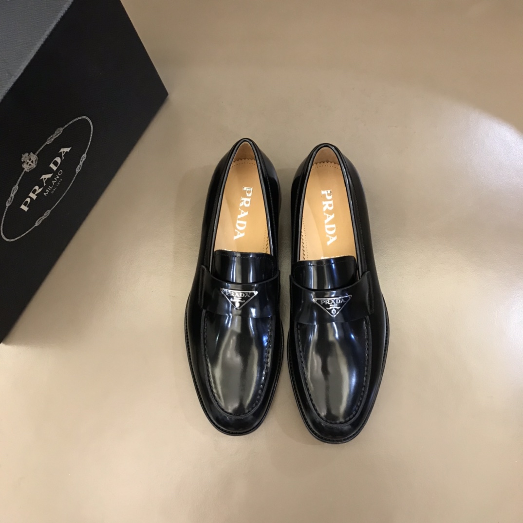 PRADA/普拉达   进口头层牛皮P家原单男士正装商务皮鞋