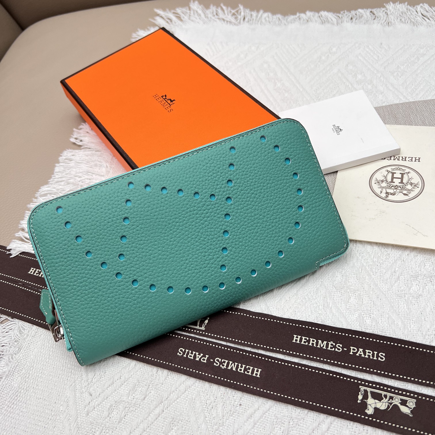 Elegant Turquoise Constance Style Leather Wallet with Silver Hardware