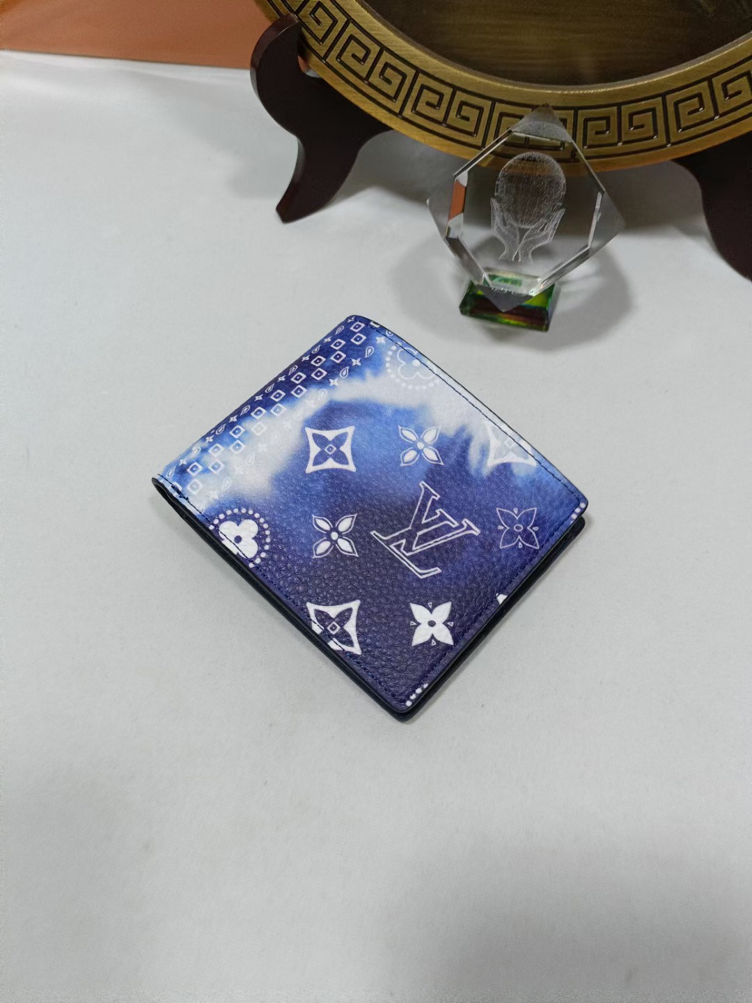 Leather Bifold Wallet comparison to a hand