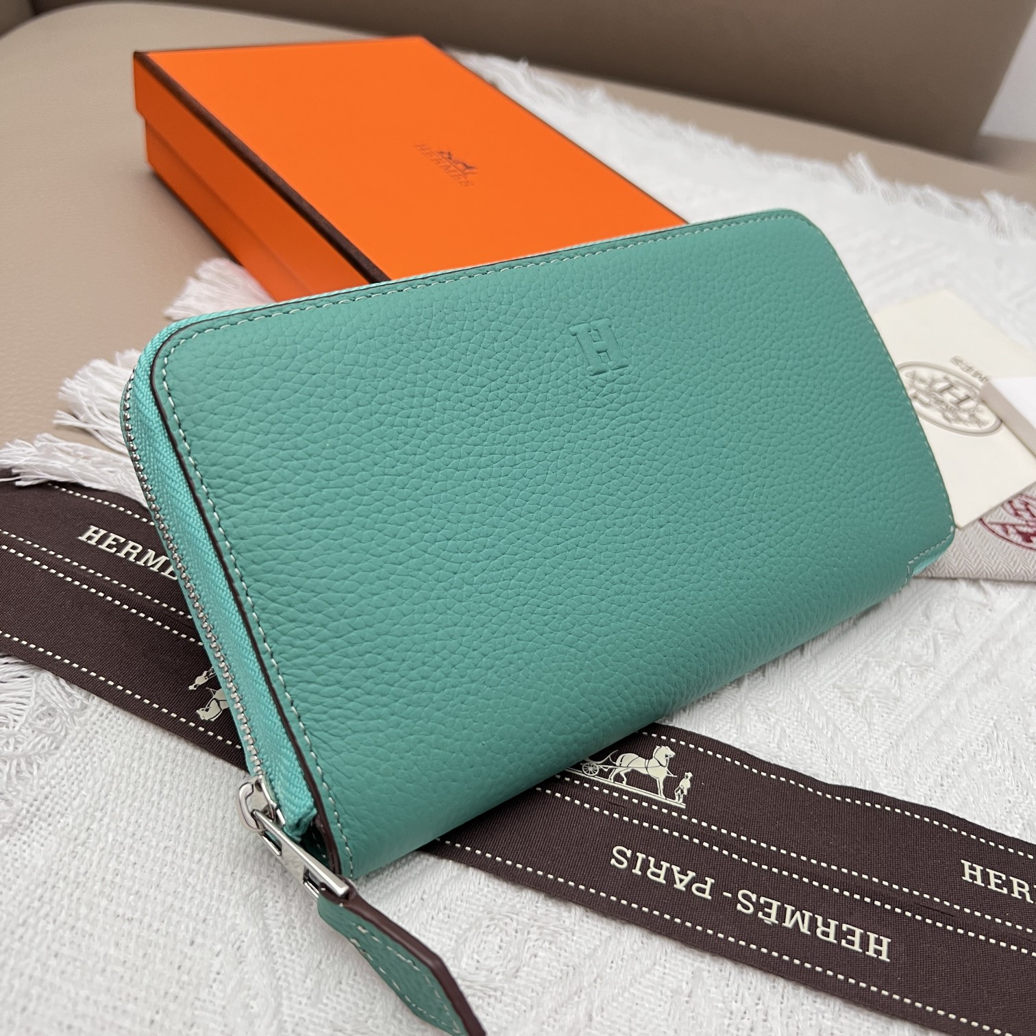 Hermes Constance Long Wallet, Imported Leather, Zip Around Closure 3 a1656577384003 6516