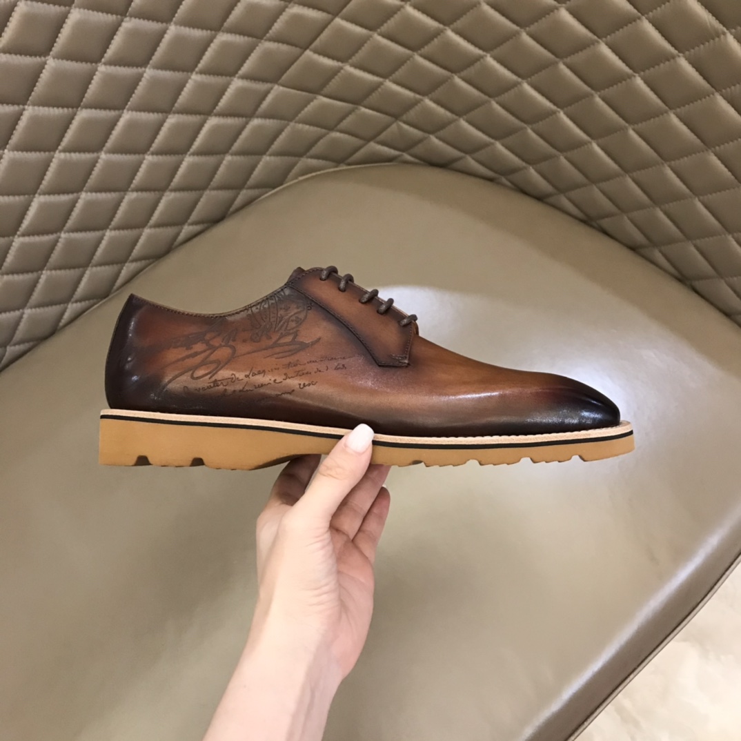 Berluti/布鲁提 2022新款来袭 进口牛皮材质纯手工重复擦色皮鞋