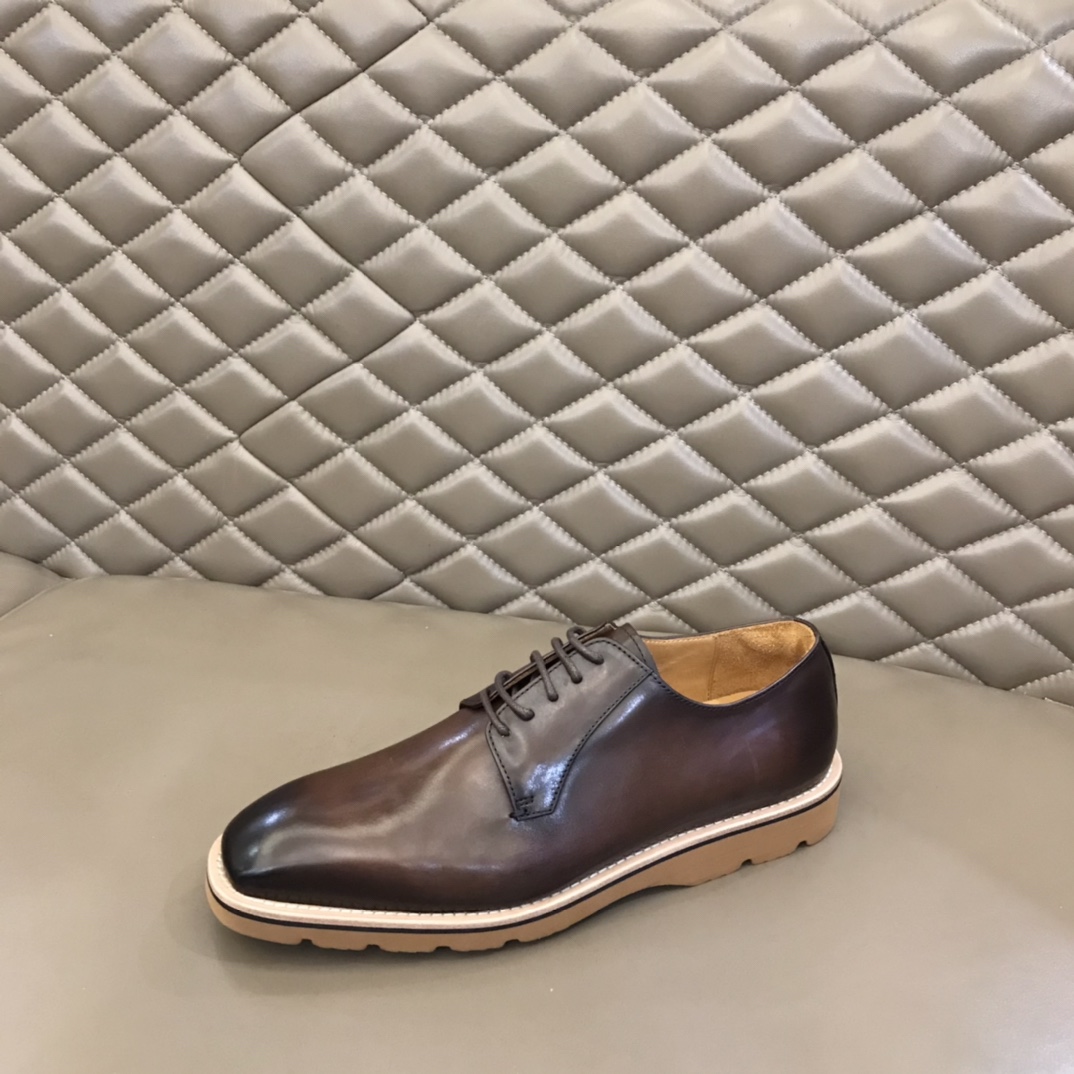 Berluti/布鲁提 2022新款来袭 进口牛皮材质纯手工重复擦色皮鞋