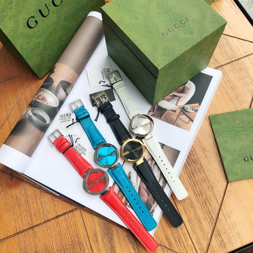 NO:388309,Pick: Original box: 30 Gucci hit Quan Zhixian!  Gucci calf leather double G is here again, the original Swiss movement, the bottom cover code is the same as the tag code!  37mm watch diameter suitable for all girls, scratch-resistant sapphire glass mirror, many low versions on the market use ordinary glass, 30 meters of daily waterproofing. It comes with the latest full set of packaging for the counter!  ,gucci,gucci,cowhide19860909批: 原盒:30 古驰 爆款全智贤同款！Gucci小牛皮款双G再次到货,原装瑞士机芯,底盖编码和吊牌编码一致！适合所有妹子的37毫米表径,防刮花蓝宝石玻璃镜面,市面上有很多low的版本都是用的普通玻璃,三十米生活防水.配专柜最新全套包装！,,gucci,gucci,cowhide,Watch