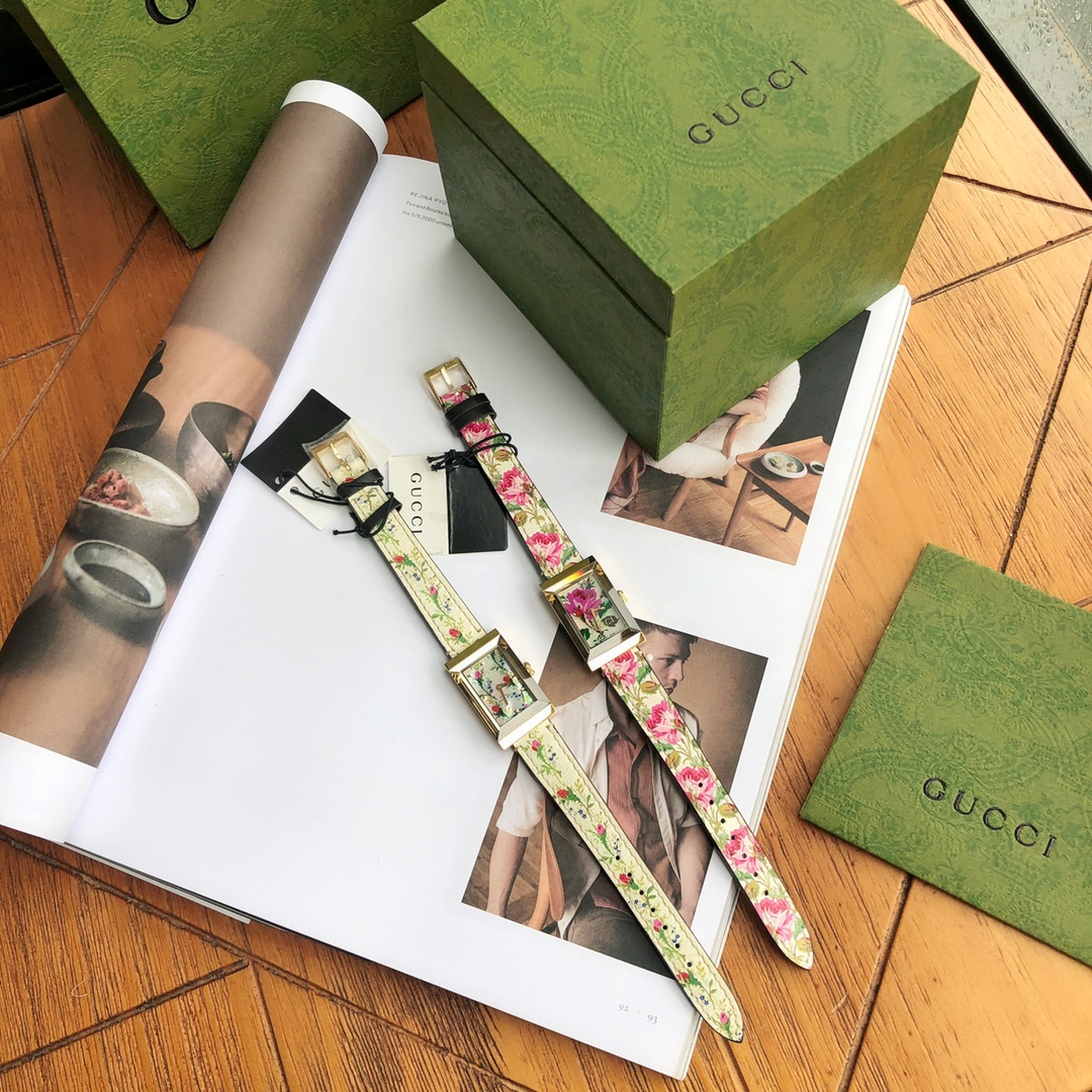 NO:388299,Batch: Original box: 30 Gucci small rectangular dial, size 21/34MM in diameter, original Swiss movement, bottom cover code and tag code are consistent!  Millimeter watch diameter, scratch-resistant sapphire glass mirror, many low versions on the market are made of ordinary glass, 30 meters of daily waterproofing. It comes with the latest full set of packaging for the counter!  ,gucci,gucci19860909批: 原盒:30 古驰 Gucci小长方形表盘,尺寸直径21/34MM,原装瑞士机芯,底盖编码和吊牌编码一致！毫米表径,防刮花蓝宝石玻璃镜面,市面上有很多low的版本都是用的普通玻璃,三十米生活防水.配专柜最新全套包装！,,gucci,gucci,Watch