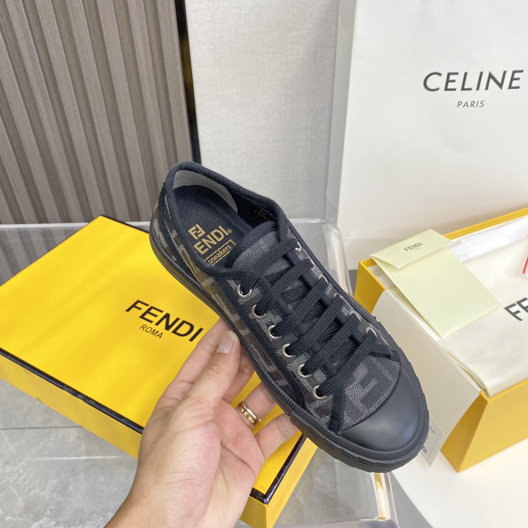 FENDI2022年新款芬迪休闲板鞋