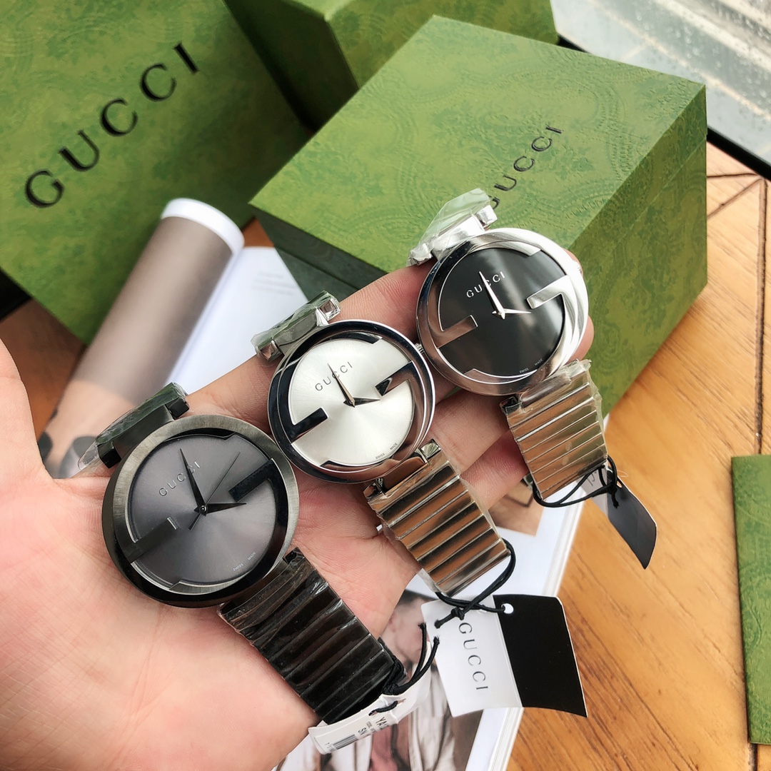 NO:388522,Batch: Original box: 30 Gucci Original Swiss movement, the bottom cover code is consistent with the tag code!  Gucci Watch #Pure Original Gucci Steel Band Watch The dial is 37mm in diameter and 316L stainless steel material. The authentic double G case of the counter is very exquisite, which is not available. The dial adopts a mother-shaped design, and the case complies with the EU environmental protection import and export certification. Each brand will control the environment, human body and other factors of its own product materials!  Import and export customs declaration must be inspected!  Actually, these are nothing, regular brands will do this!  ,gucci,gucci19860909批: 原盒:30 古驰 原装瑞士机芯,底盖编码和吊牌编码一致！ Gucci 手表#纯原古驰钢带款腕表 表盘直径37mm,316L精钢材质,专柜正品双G表壳非常精致,这也是仿货没有的. 表盘采用一个母贝的设计,表壳符合欧盟环保进出口认证,每个品牌都会对自己产品材料对环境、人体等因素进行把控！ 进出口报关都是要检验的！其实这些没什么,正规品牌都会这样！,,gucci,gucci,Watch
