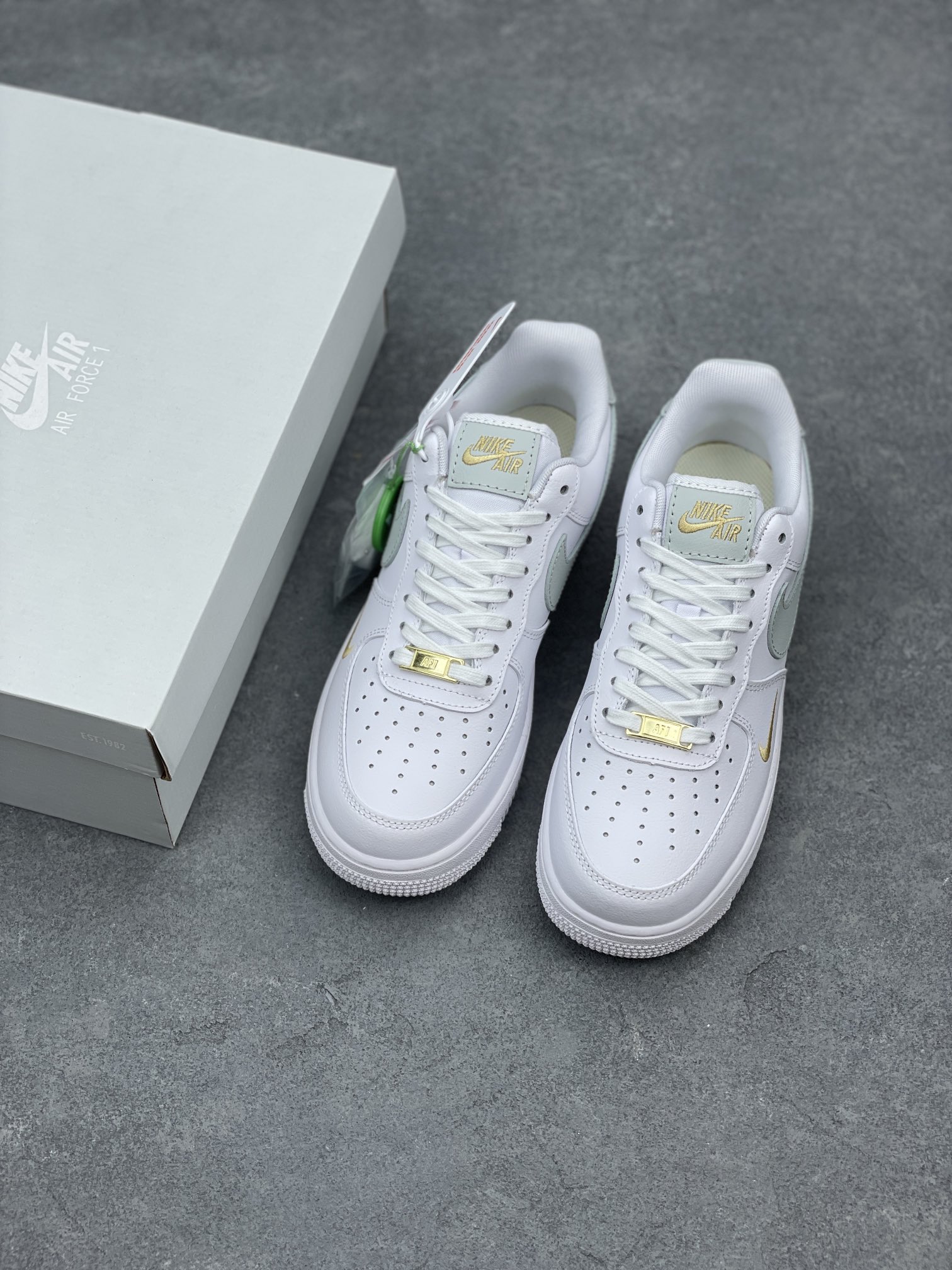 Nike Air Force 1 '07 White Olive Green Casual Sneakers CZ0270-106 9 i1656528998 5760 7