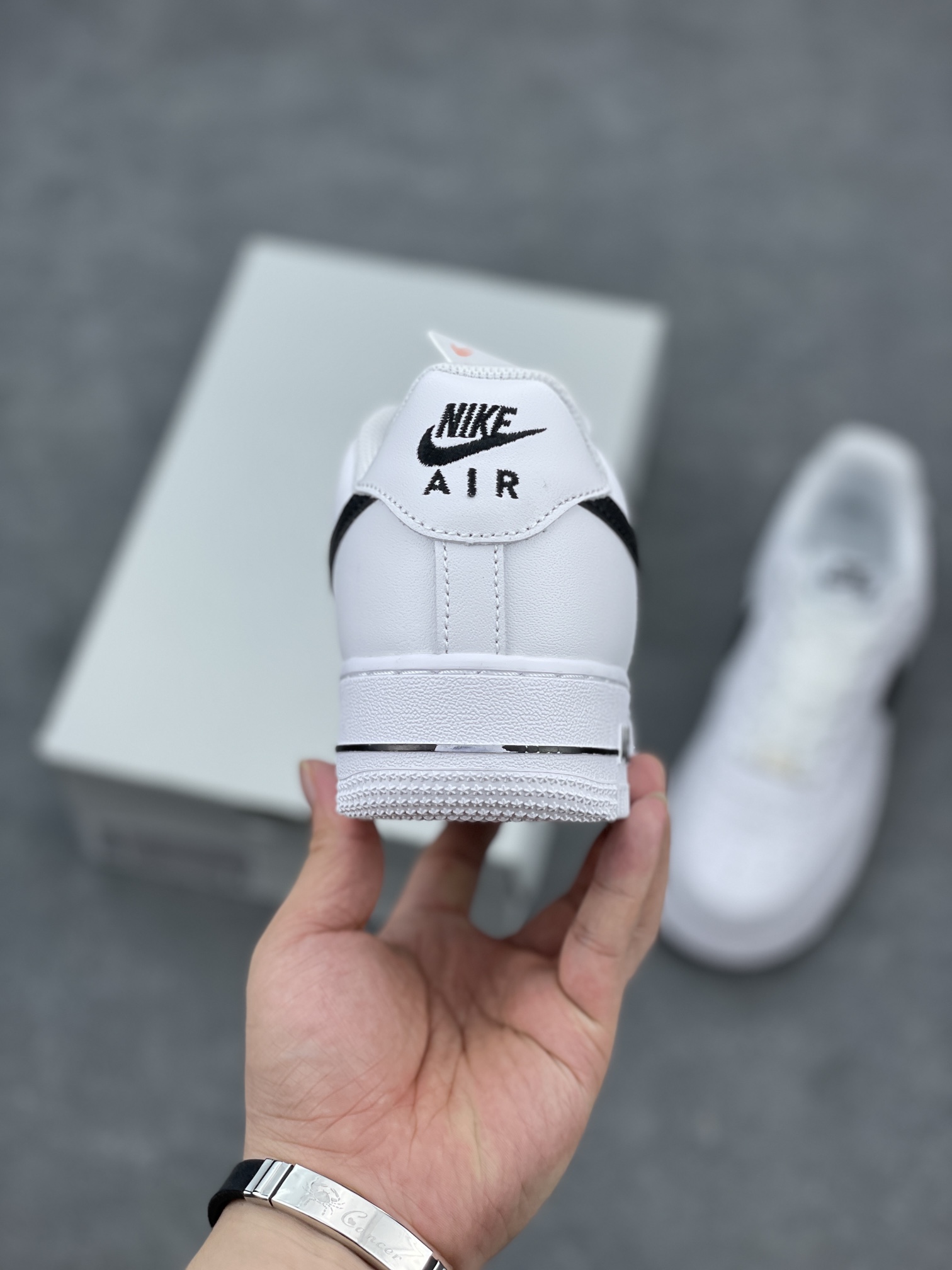 Nike Air Force 1 Low White Black CJ0952-100 Classic Low Top Sneakers 5 i1656529061 4092 3