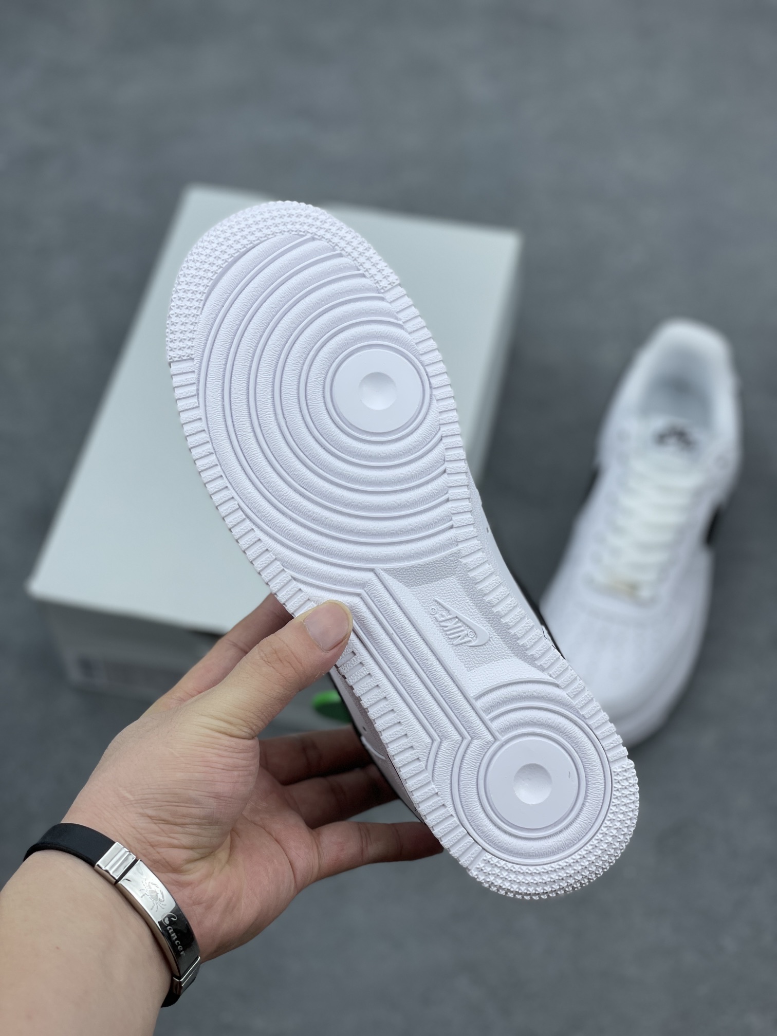 Nike Air Force 1 Low White Black CJ0952-100 Classic Low Top Sneakers 7 i1656529061 6970 5