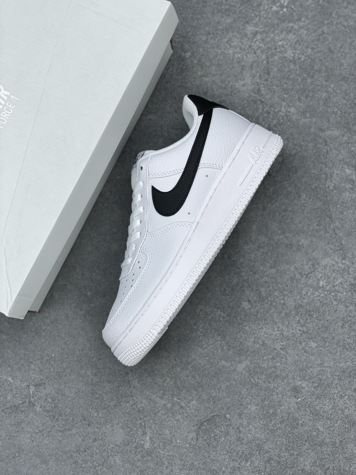 Nike Air Force 1 Low White Black Sneakers CT2302-100 8 i1656529114 9947 6