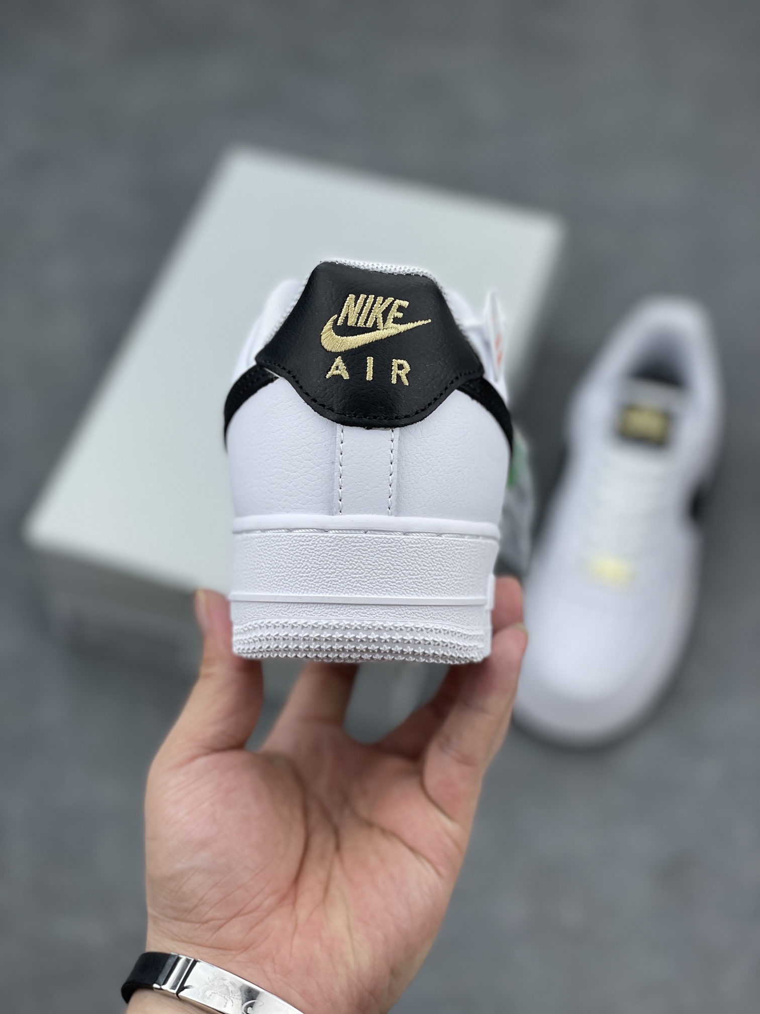 Nike Air Force 1 Low Premium - White/Black/Khaki Jewel Swoosh - CZ0270-102 5 i1656529151 8387 3